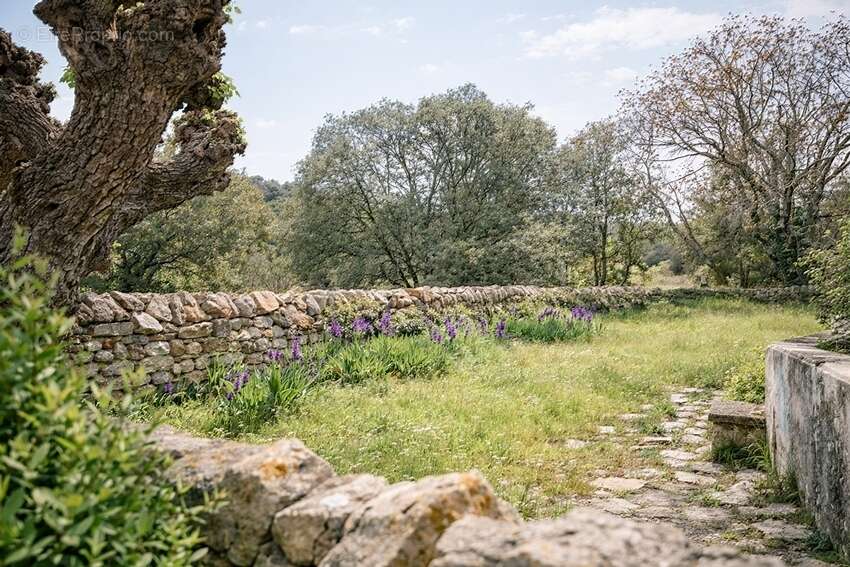 Maison à DURFORT-ET-SAINT-MARTIN-DE-SOSSENAC