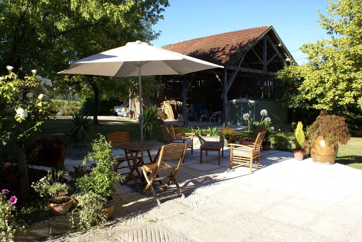 Maison à VERTEILLAC