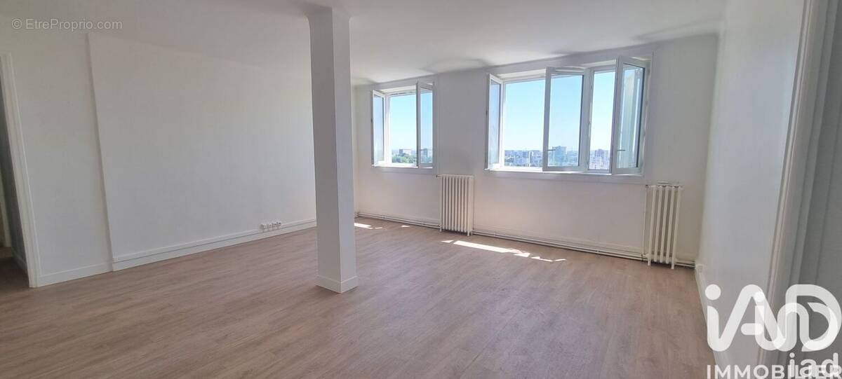 Photo 1 - Appartement à VILLIERS-LE-BEL