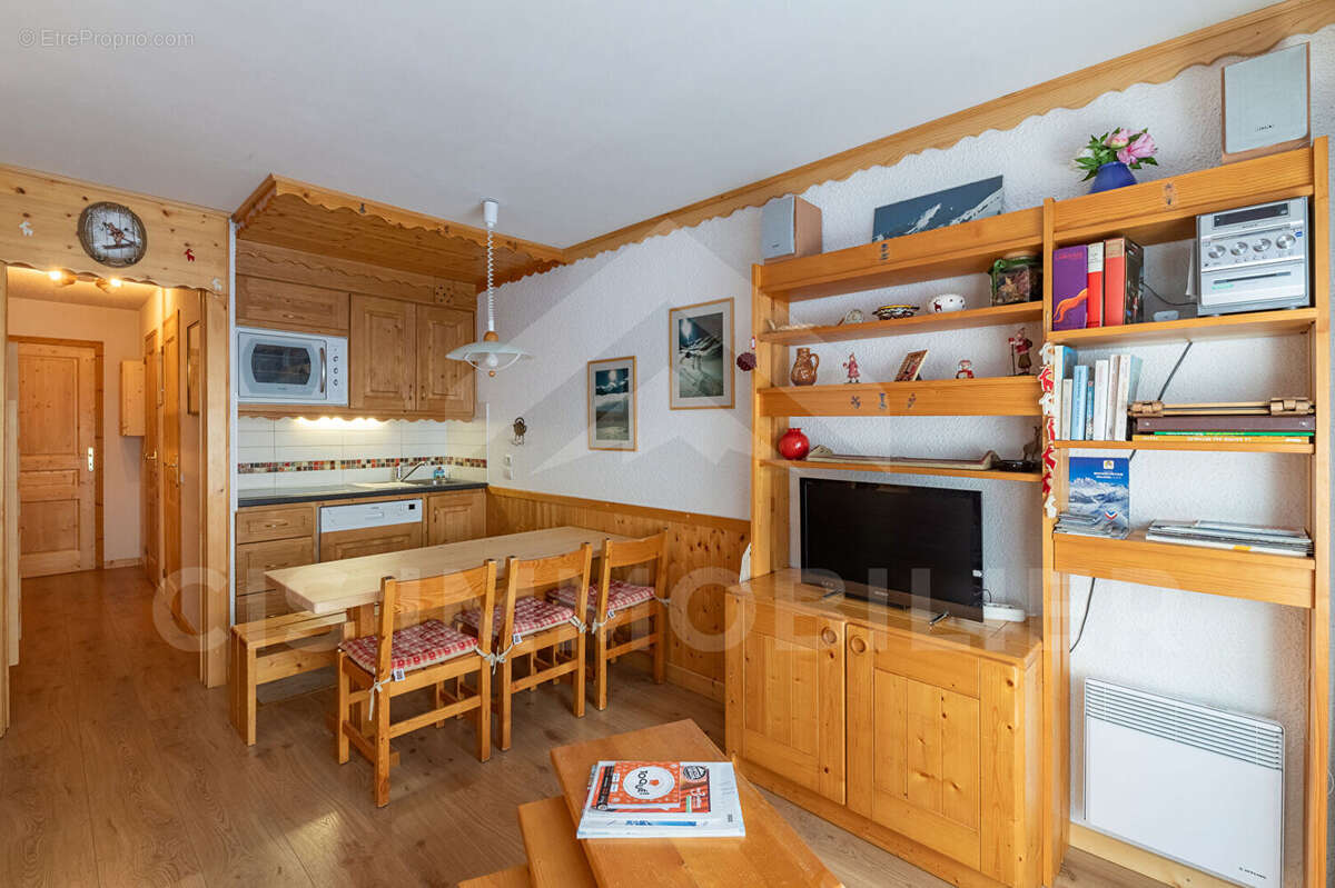 Appartement à LES ALLUES