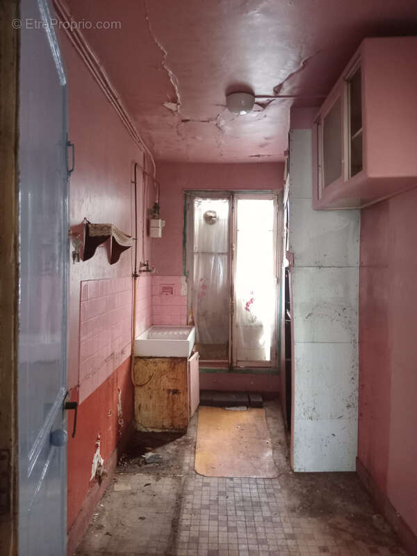 Appartement à PARIS-19E