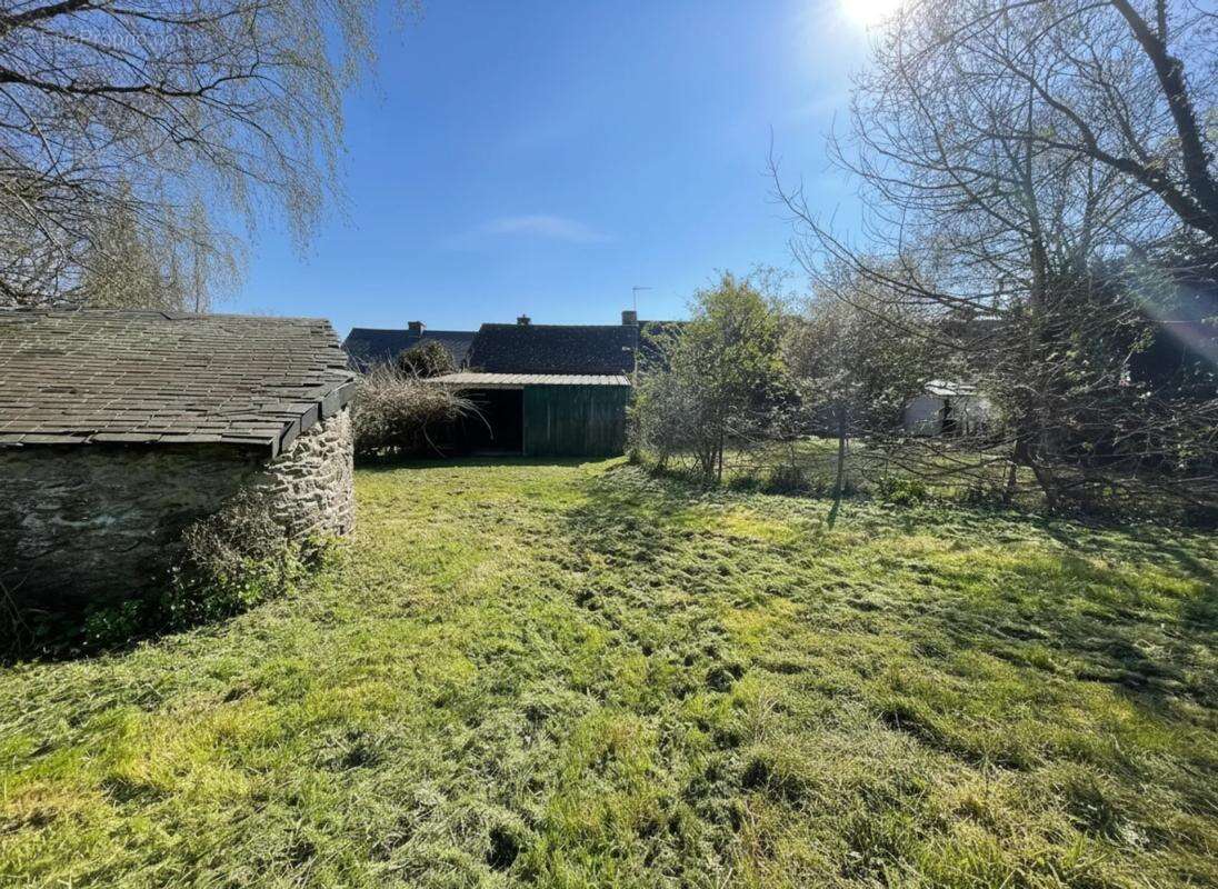 Maison à NIVILLAC