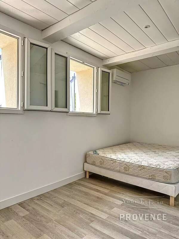 Maison à VILLECROZE