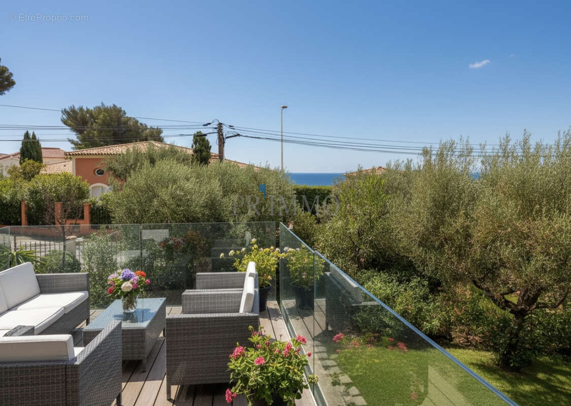 Maison à CAVALAIRE-SUR-MER