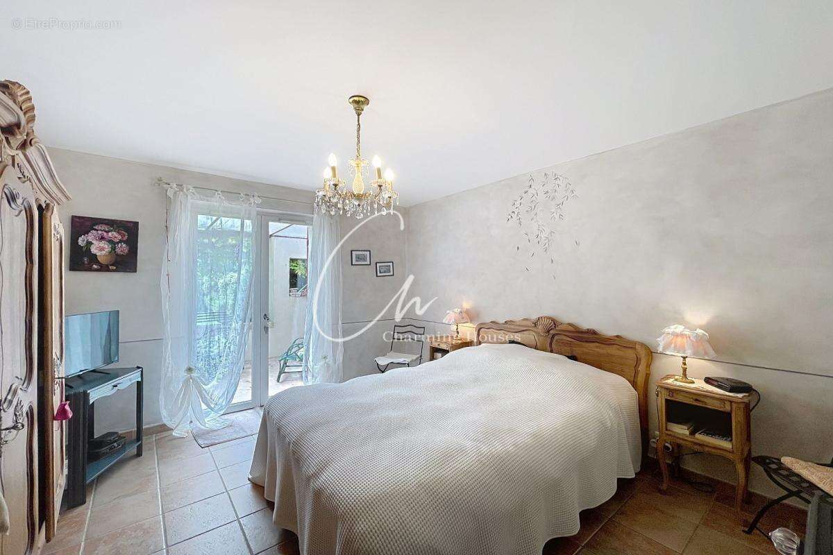 Maison à CABANNES
