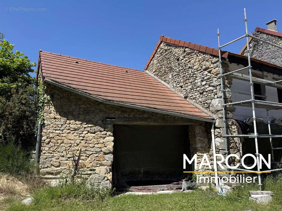 Belle fermette de 176 m² - Secteur JARNAGES - photo 57