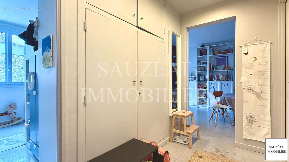 Appartement à MONTROUGE