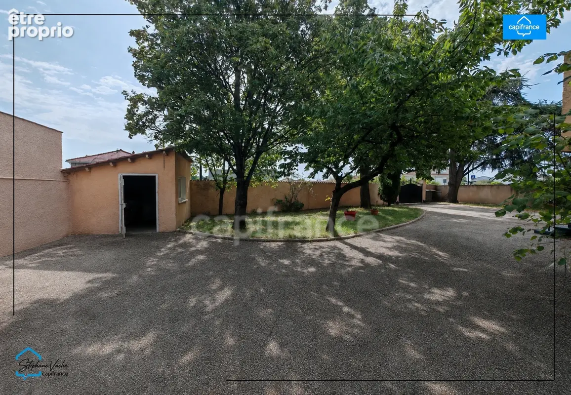Maison de caractere 140m2, piscine , dependance attenante de 65 m², terrain 1000m2 - photo 15
