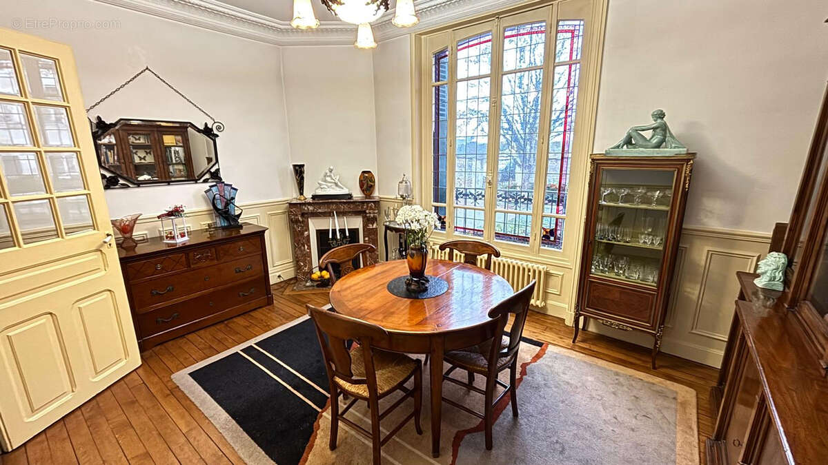 Maison à L'ISLE-ADAM