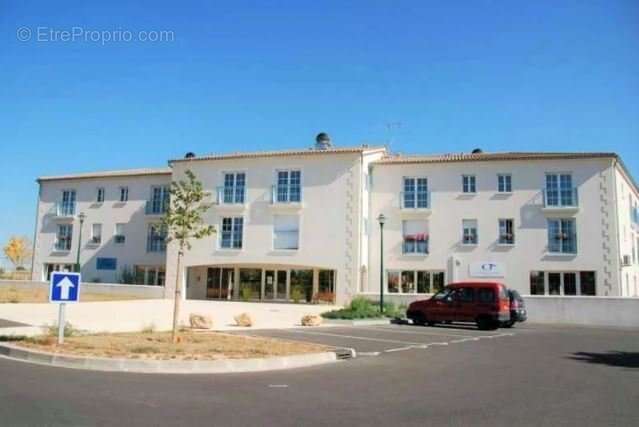 INVESTISSEMENT LOCATIF  Saint Julien de L'Escap  Résidence Séniors Les Jardins de Mathis - 6 % de rentabilité - photo 8