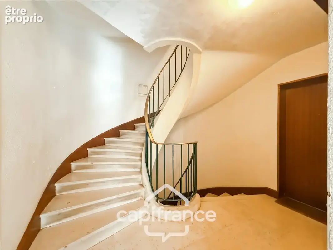 À VENDRE PONTIVY – Appartement rénové de plus de 73 m² au dernier étage, à 500 m du centre-ville - photo 20