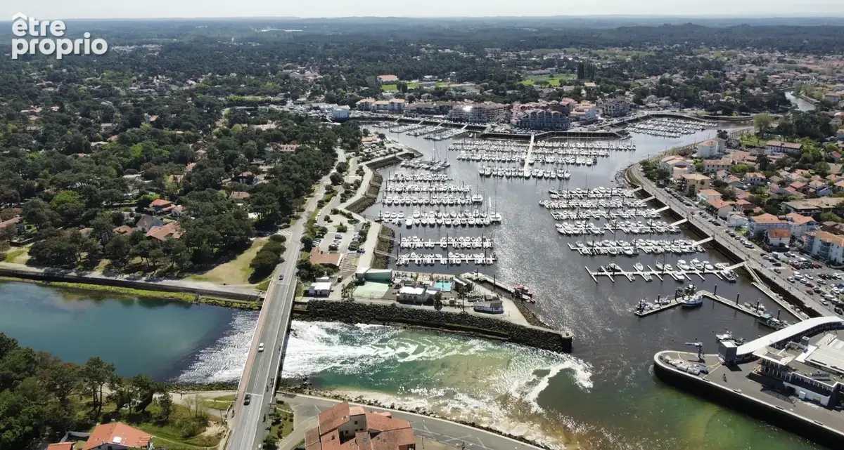 Capbreton   t1 cabine rénové   port et plages à pied - photo 7