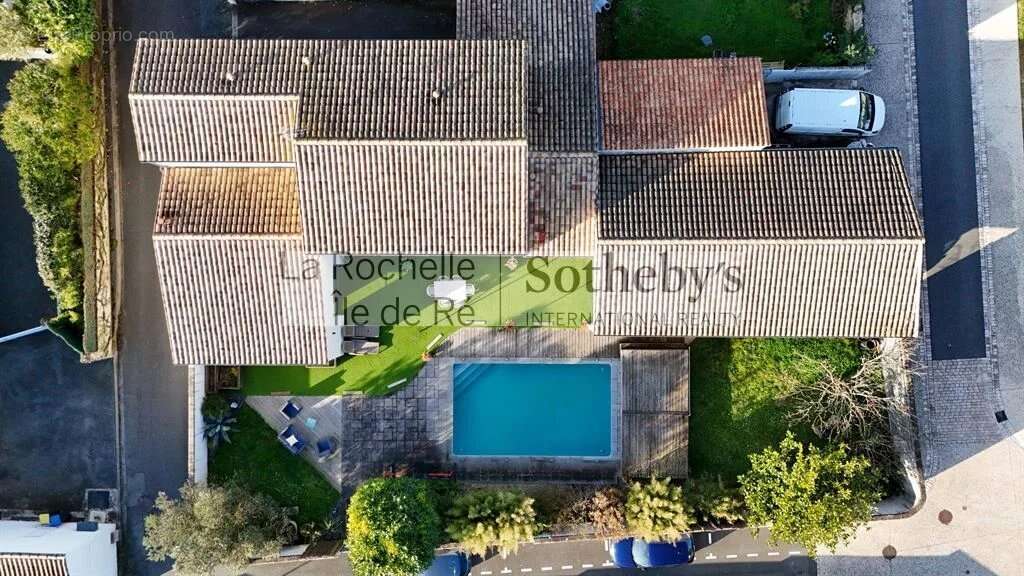 Maison à SAINT-ROGATIEN