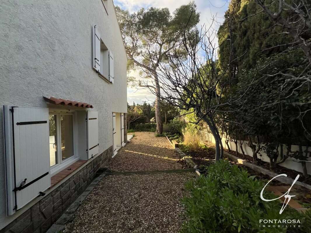 Appartement à SAINT-RAPHAEL