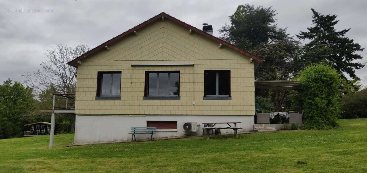 Maison à VILLENTROIS
