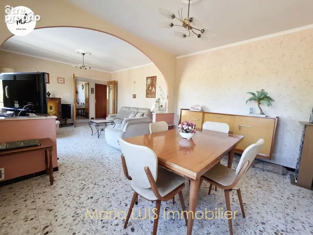 Maison traditionnelle 3 chambres avec 187 m2 de surface utile et jardin sans vis-à-vis - photo 4