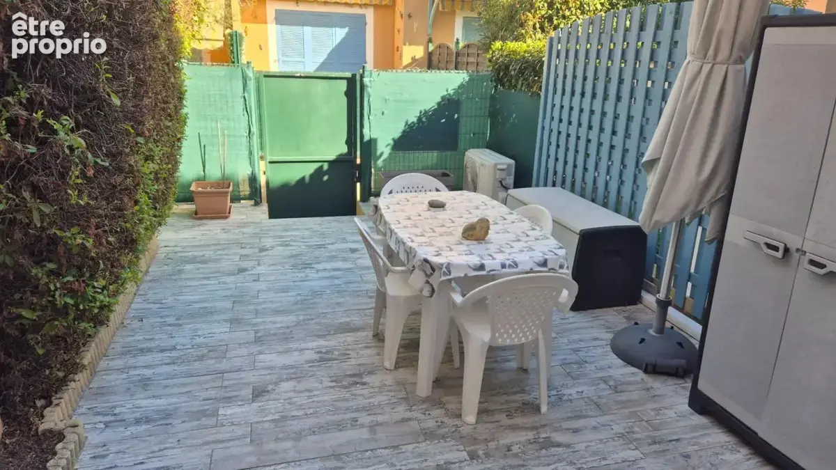 Maison La Londe Les Maures 3 pièce(s) 45 m2   325 000 - photo 2