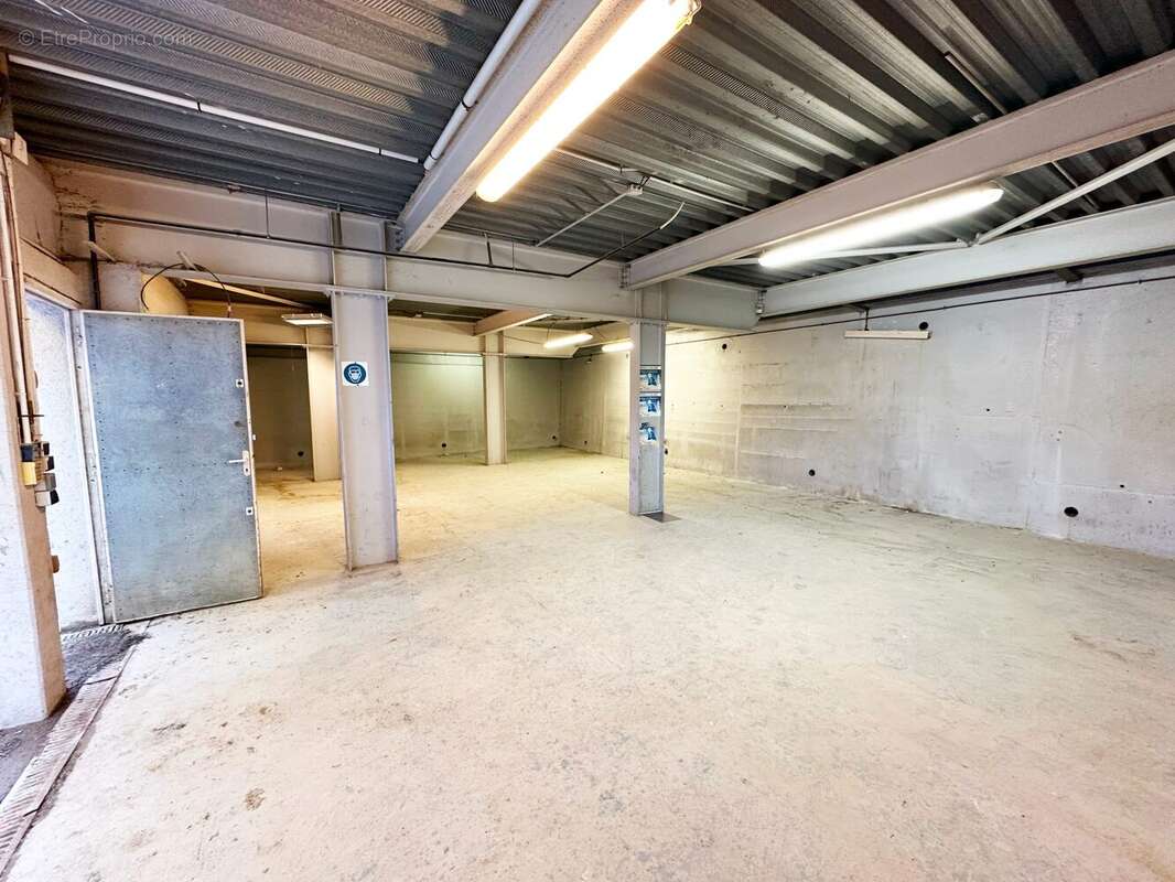 Commerce à LE CANNET