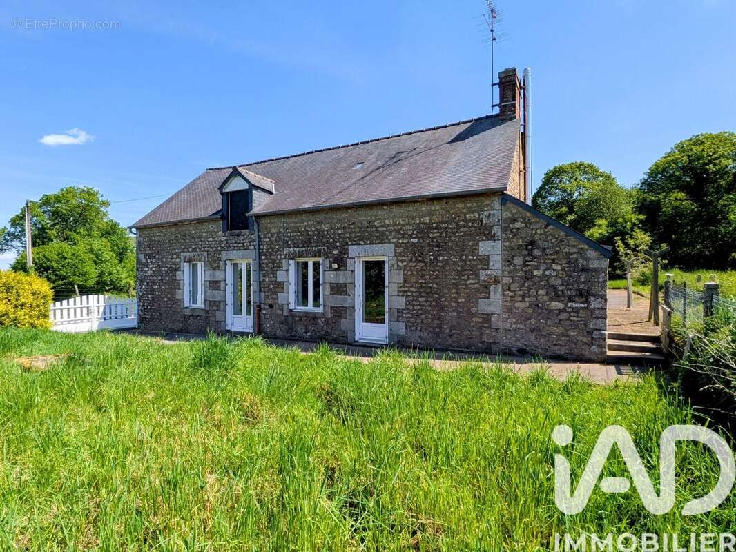 Photo 4 - Maison à LA BAZOUGE-DU-DESERT