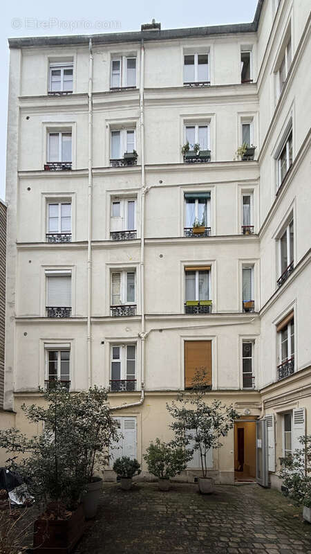 Appartement à PARIS-12E