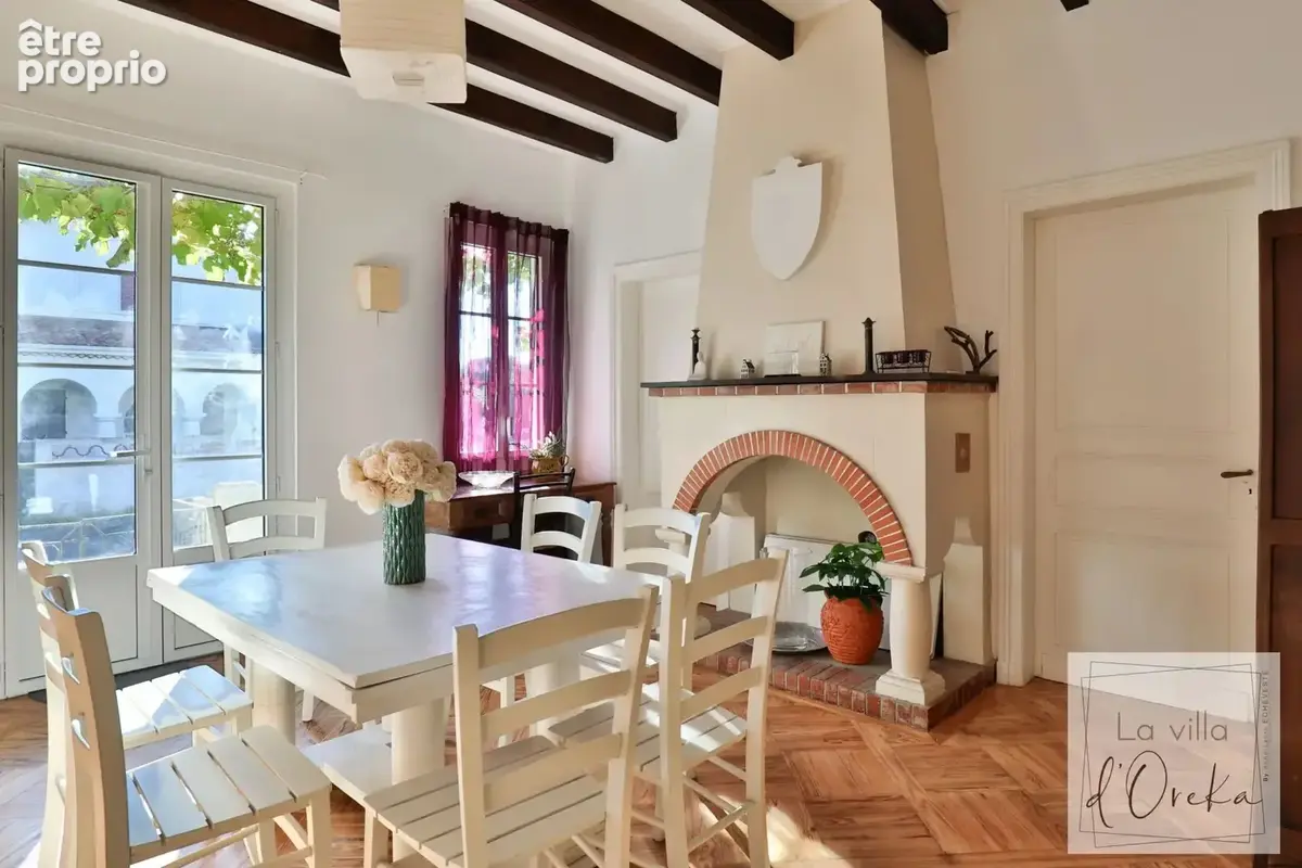 Remarquable Villa de 150m2 avec dépendance à 5mn de l'océan - photo 6