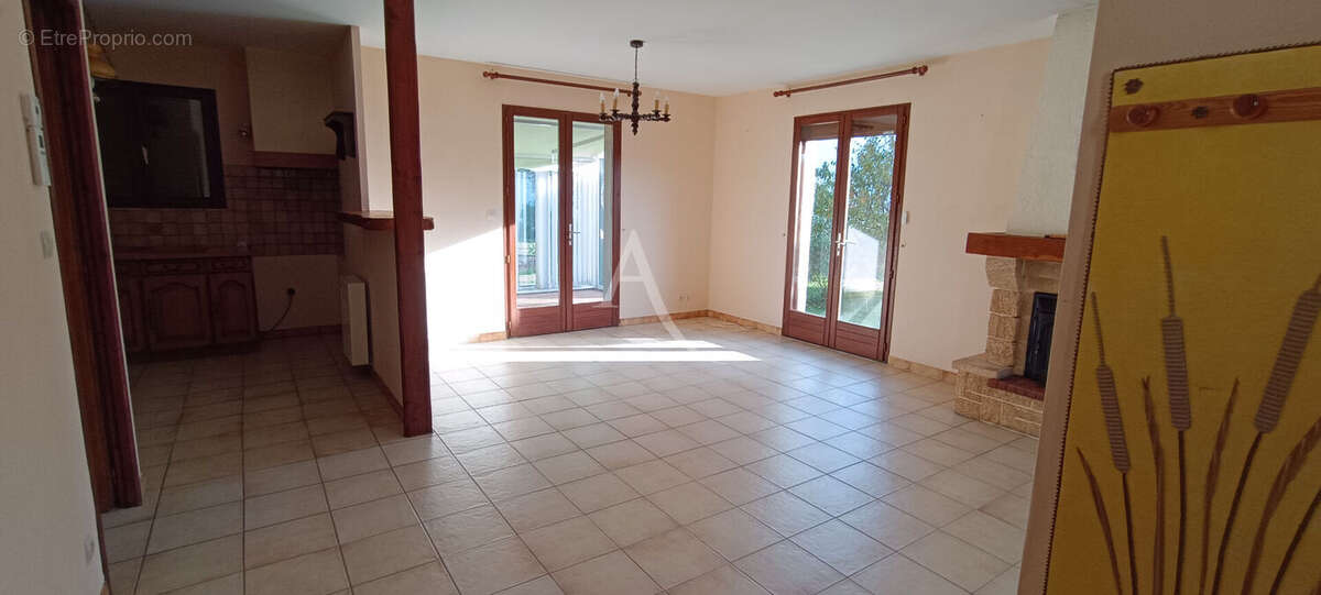 Maison à PORT-DES-BARQUES