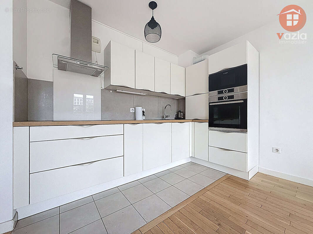 Appartement à PUTEAUX