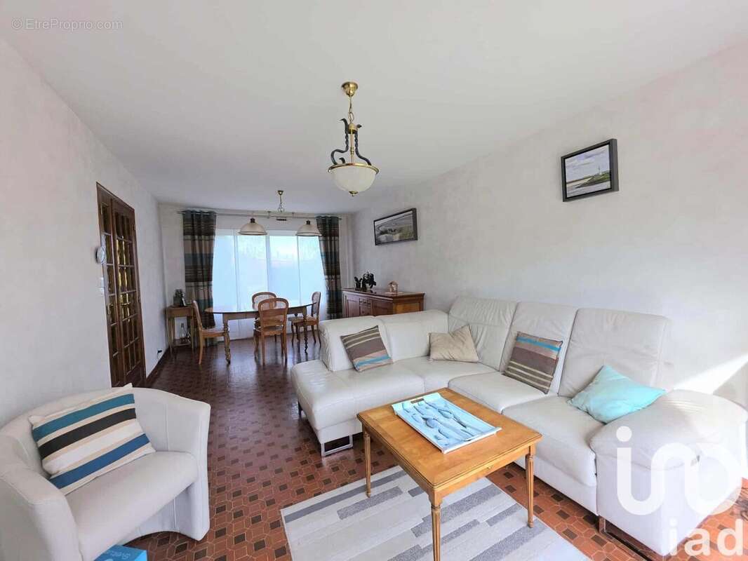 Photo 8 - Maison à PONT-SUR-SAMBRE