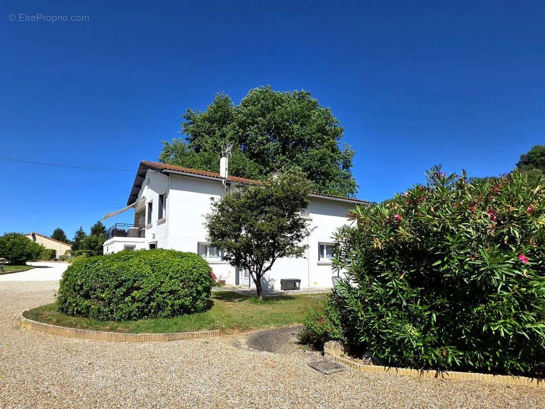 Maison à LALINDE