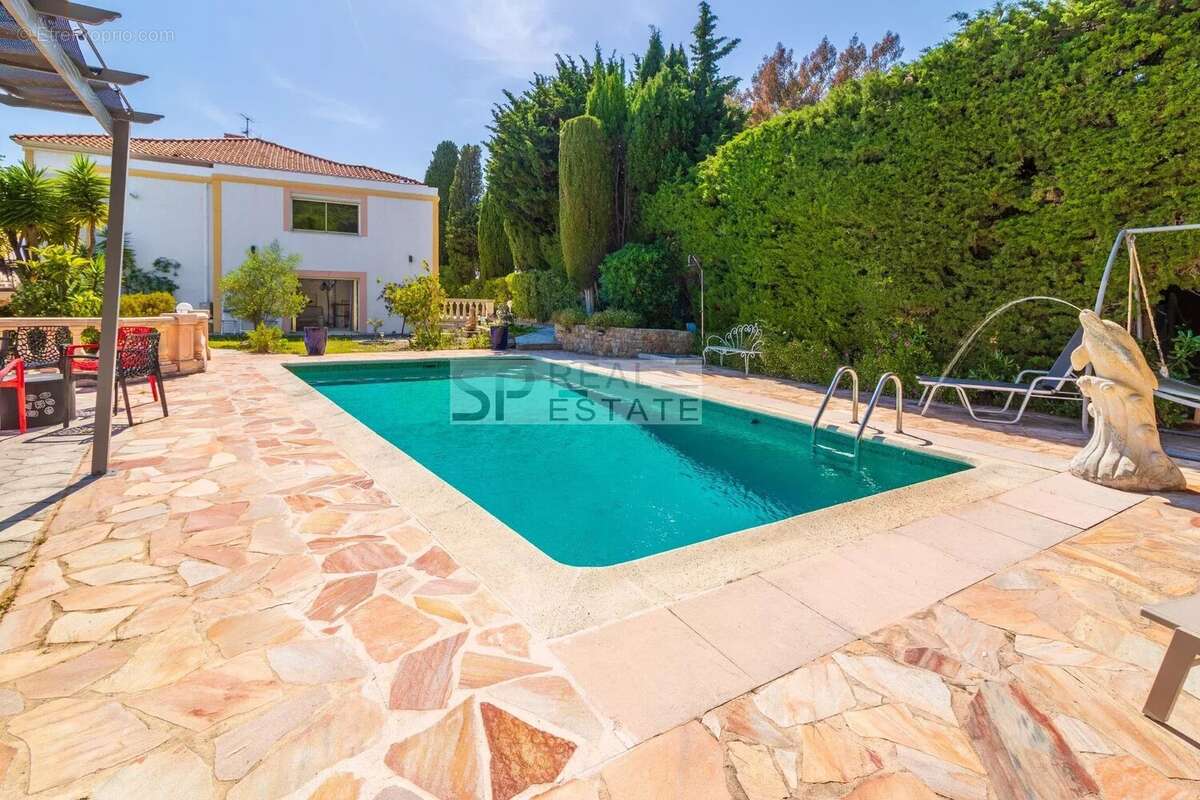 Maison à CANNES