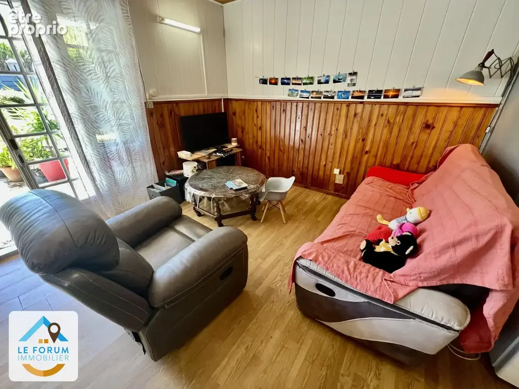 Petite île 97429 - ensemble immobilier en bon etat général - bon rendement locatif - magnifique vue mer - photo 3