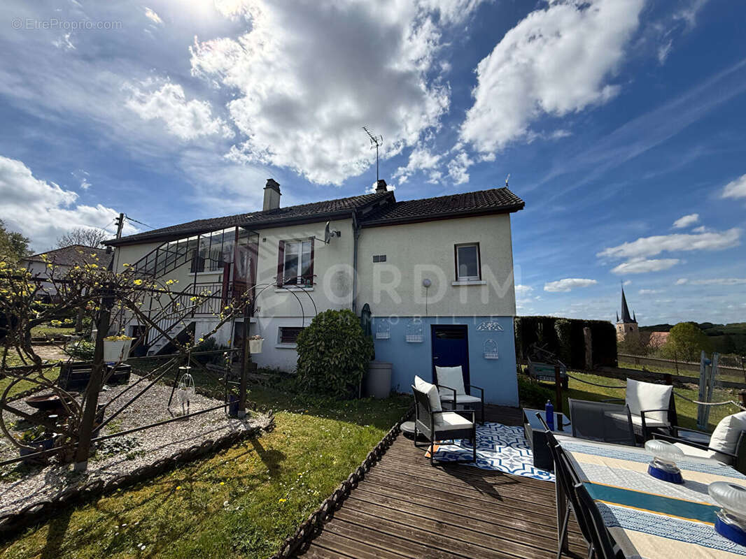 Maison à SAINT-PRIVE
