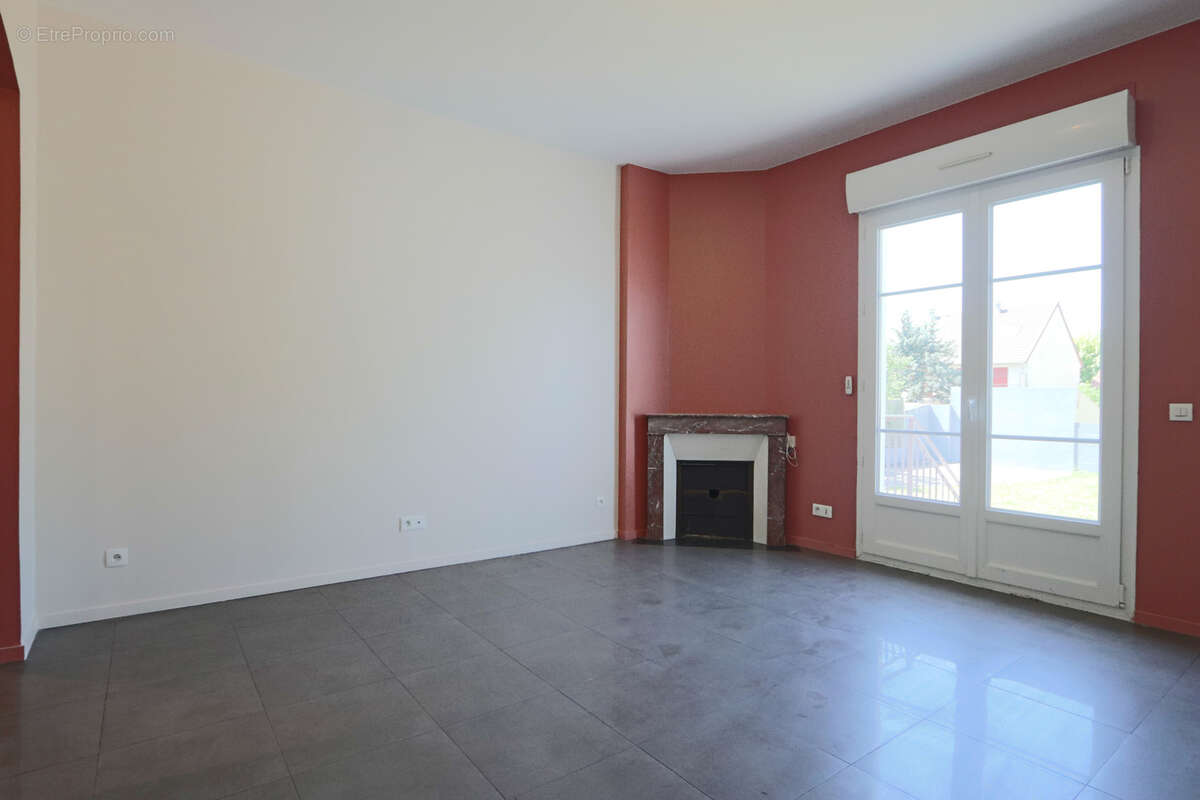 Maison à AULNAY-SOUS-BOIS
