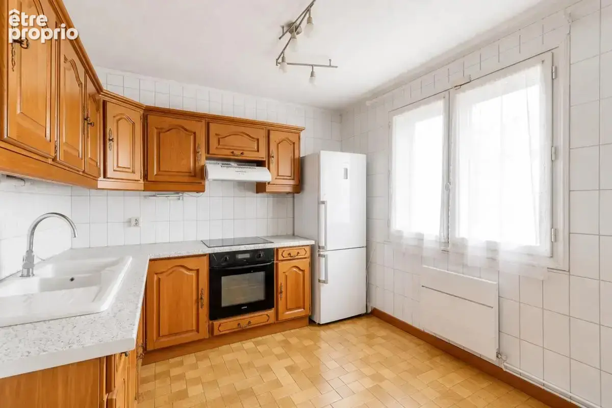 Maison familiale de 125 m² à Longperrier - photo 3