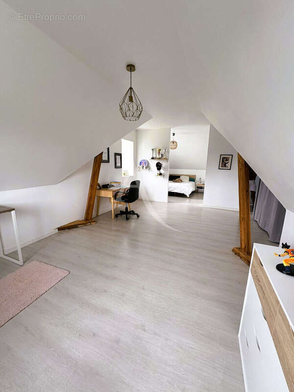 Maison Issé 5 pièces 176 m2 - photo 7