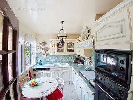 Maison à BENNECOURT