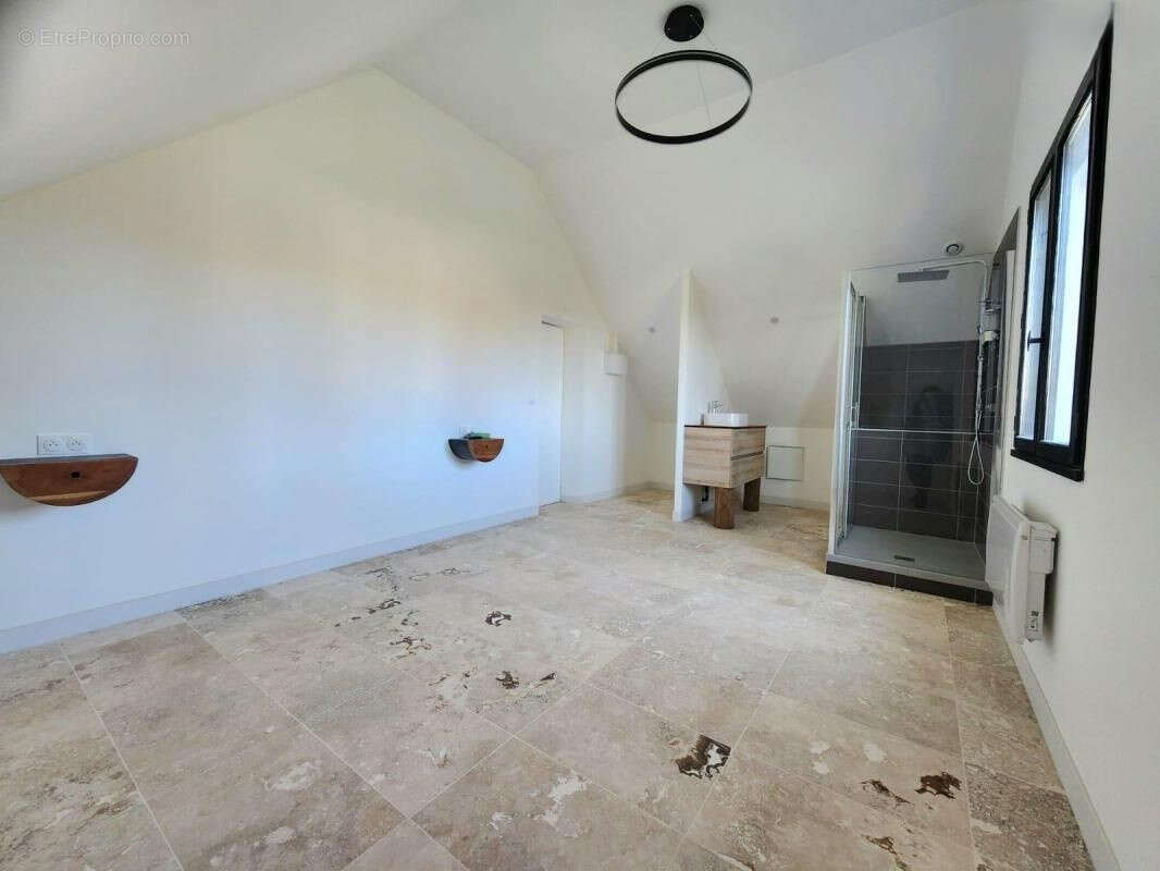 Maison 194m2 hab. - 6 chambres - garage - terrain - photo 6