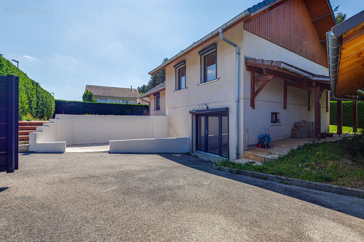 Maison à VEIGY-FONCENEX