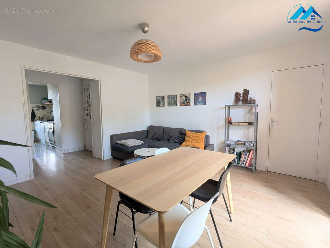 Appartement à MARSEILLE-11E