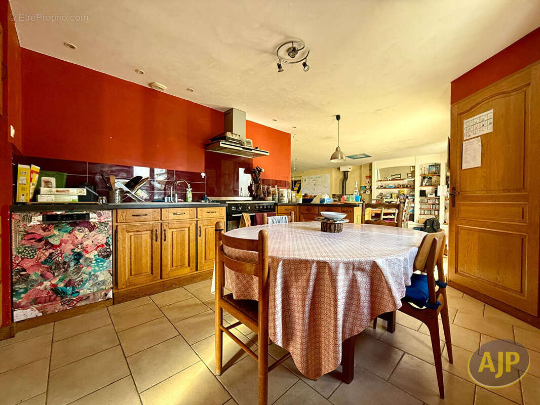 Maison à SAINTE-PAZANNE