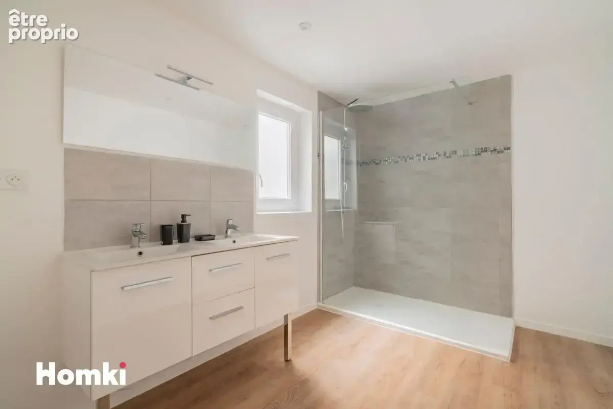 Appartement T3 de 71 m² à Marseille 13004, Boulevard de la Libération - photo 6