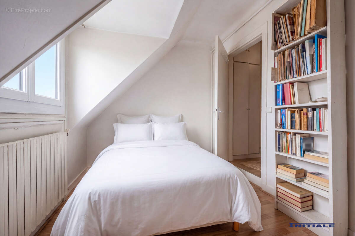 Studette charme Paris 15/7ème 240 000€ - photo 6
