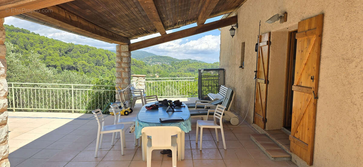 Maison à CALLAS