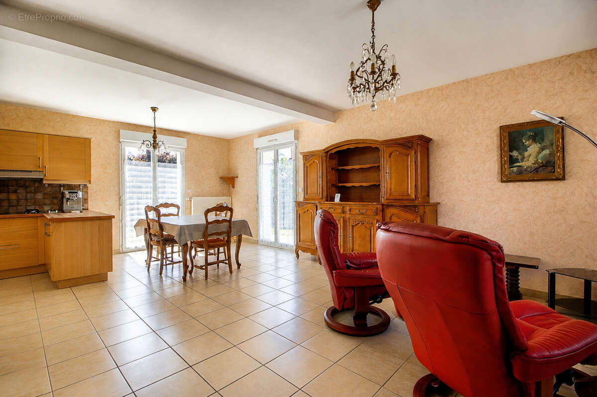 Maison à AMBERIEU-EN-BUGEY