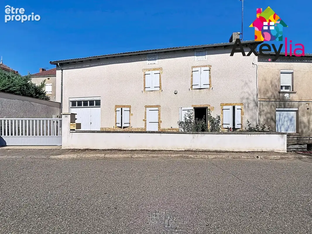 Photo Maison à Chenay-Le-Chatel au prix de 125 000€