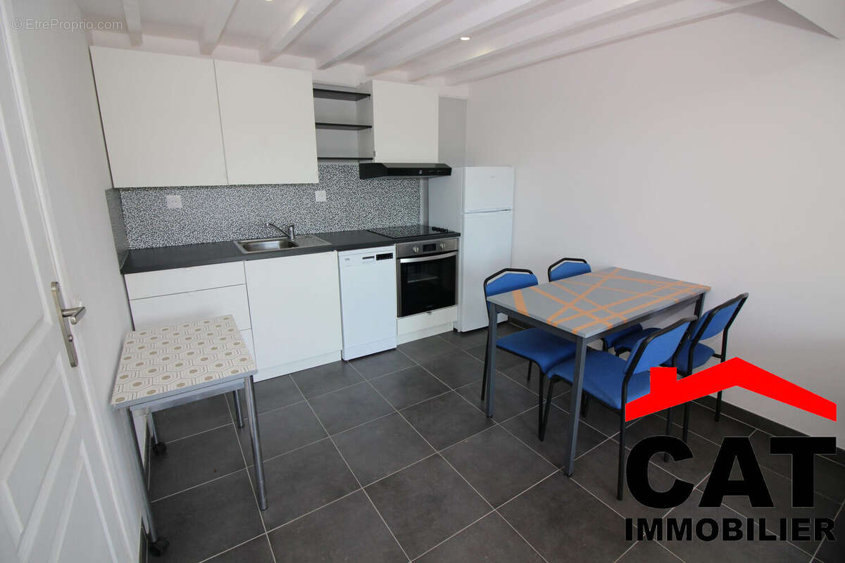 Maison à VERNOU-LA-CELLE-SUR-SEINE