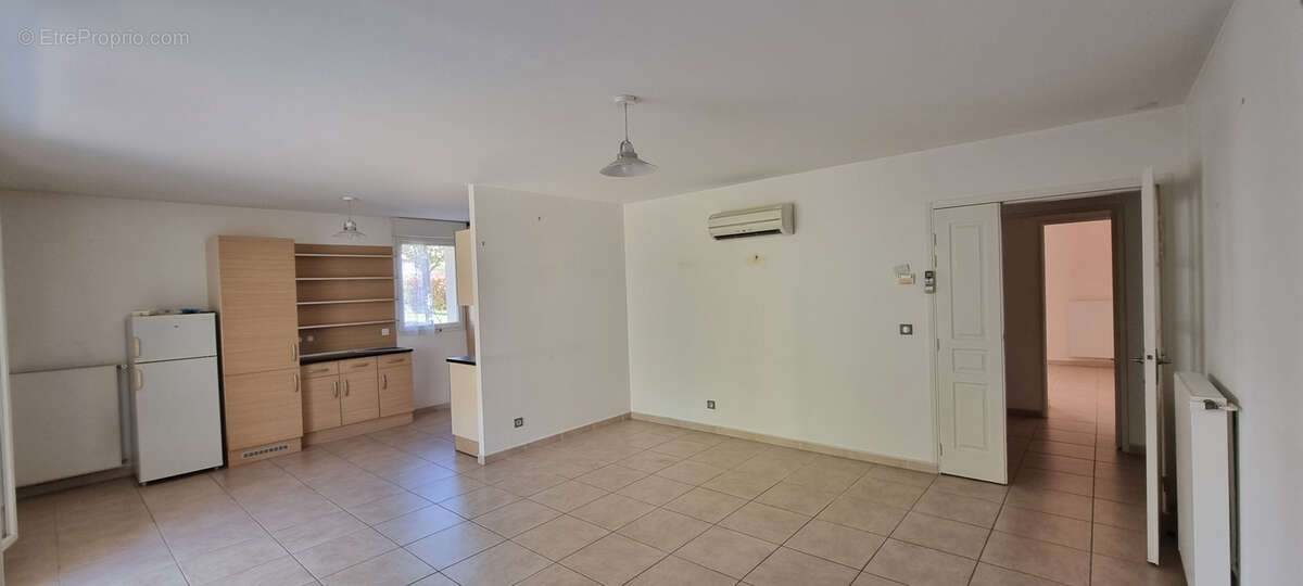 Appartement à GANGES