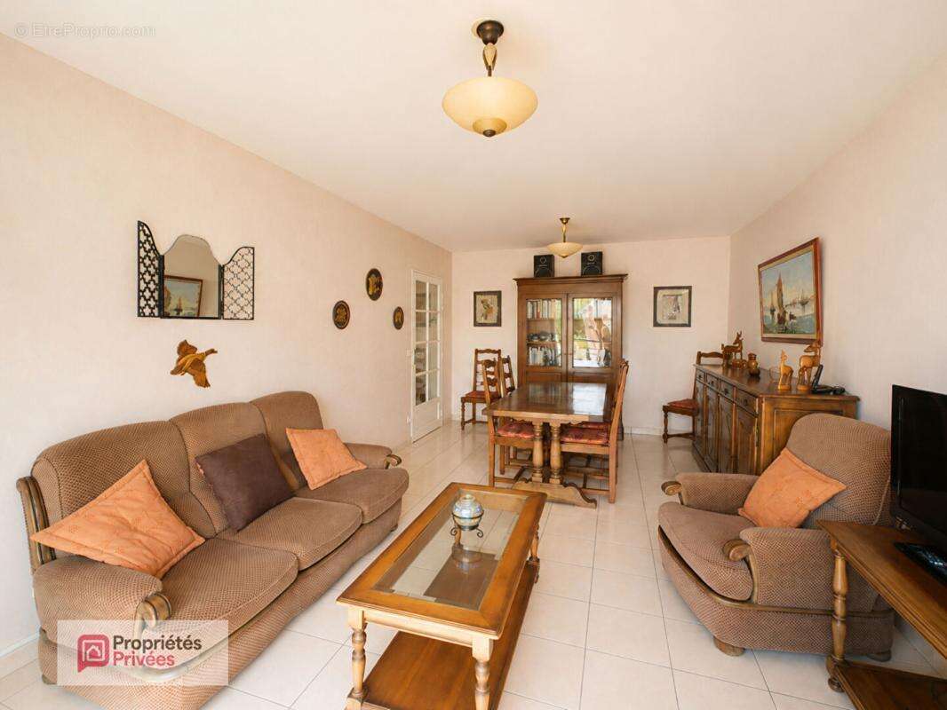 EXCLUSIVITÉ, Appartement T3 traversant de 67 m² avec garage, Quimper - photo 5