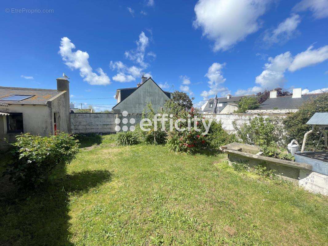 Maison à LOCMIQUELIC