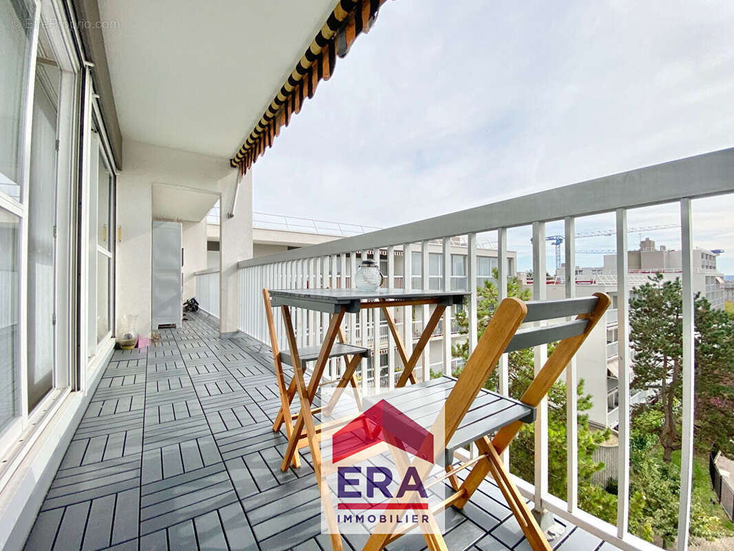 Appartement à SARTROUVILLE